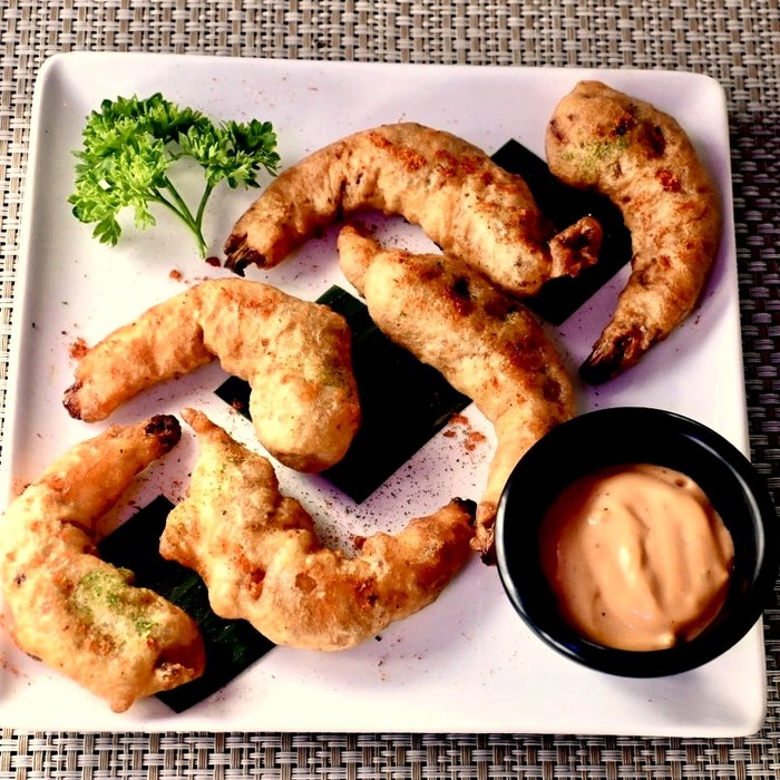 Crispy prawn tempura